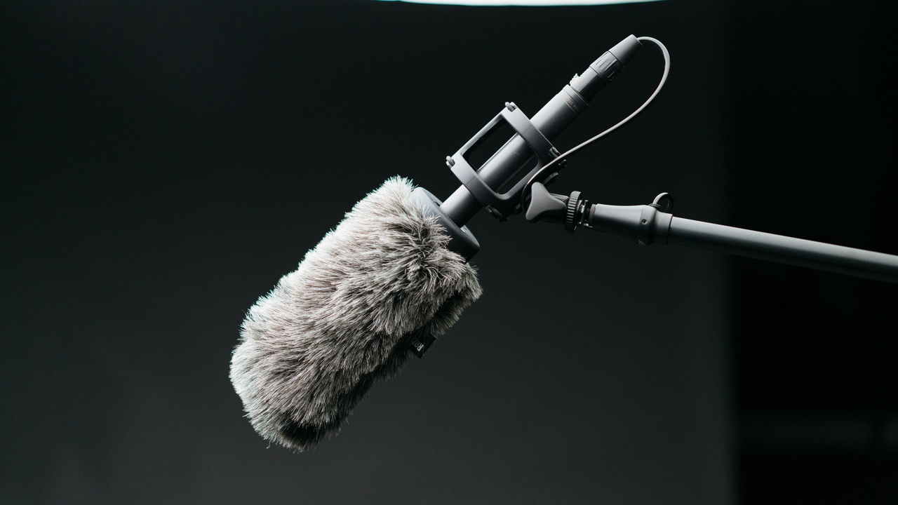 Shroud of Turin fabric sample and radiocarbon testing