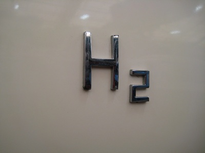 Hydrogen (H2)