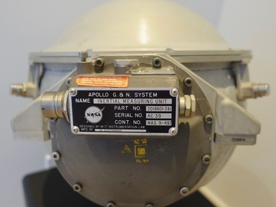 IMU (Inertial Measurement Unit)
