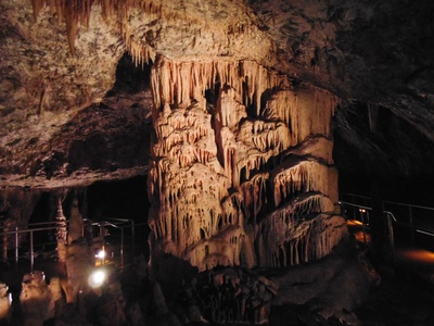 Kapsia Cave