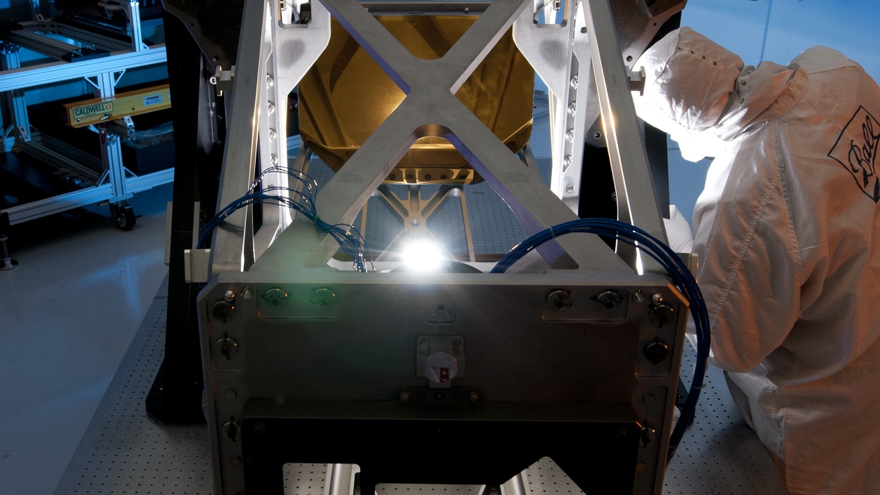 Beryllium components used in aerospace and space telescopes