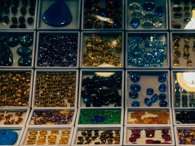 Gemstones (sapphire, garnet, amethyst, topaz)