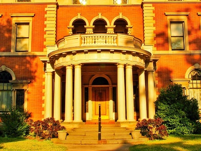 Roberson Museum and Science Center