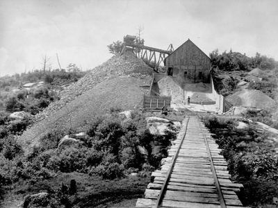 Rock phosphate (mined)