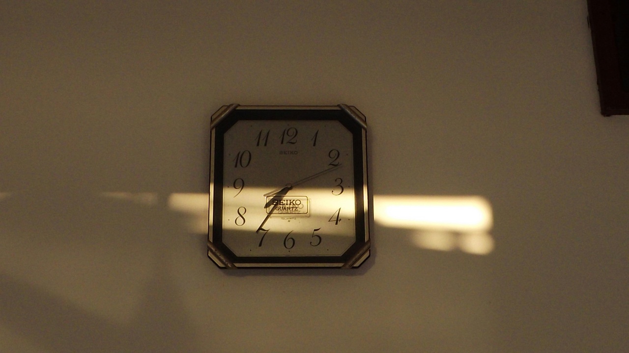 Rubidium atomic clock and timing equipment