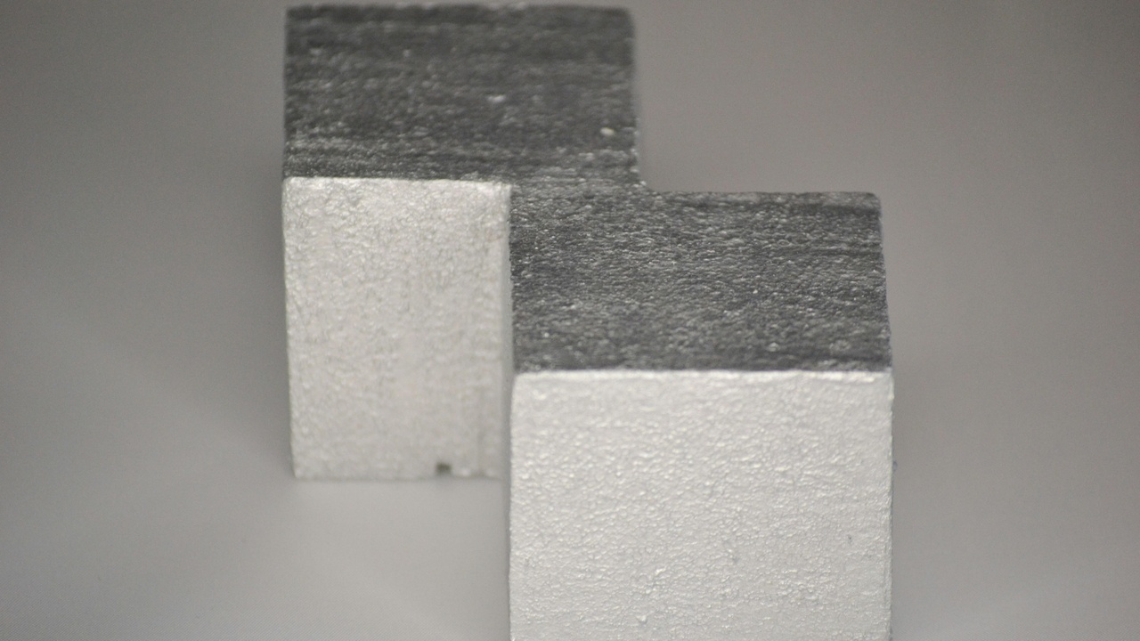 Samples of cadmium-zinc alloys and historical mercury amalgams