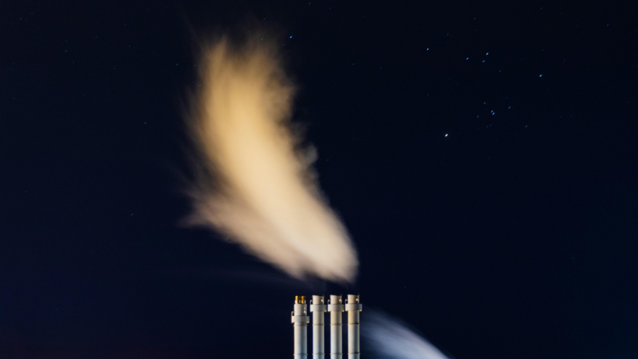 Liquid oxygen tanks for rockets and launch operations