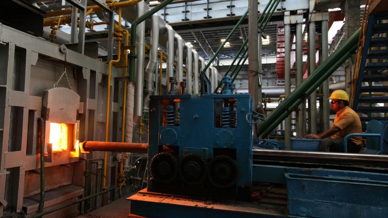 Oxygen used in steelmaking and oxy-fuel welding