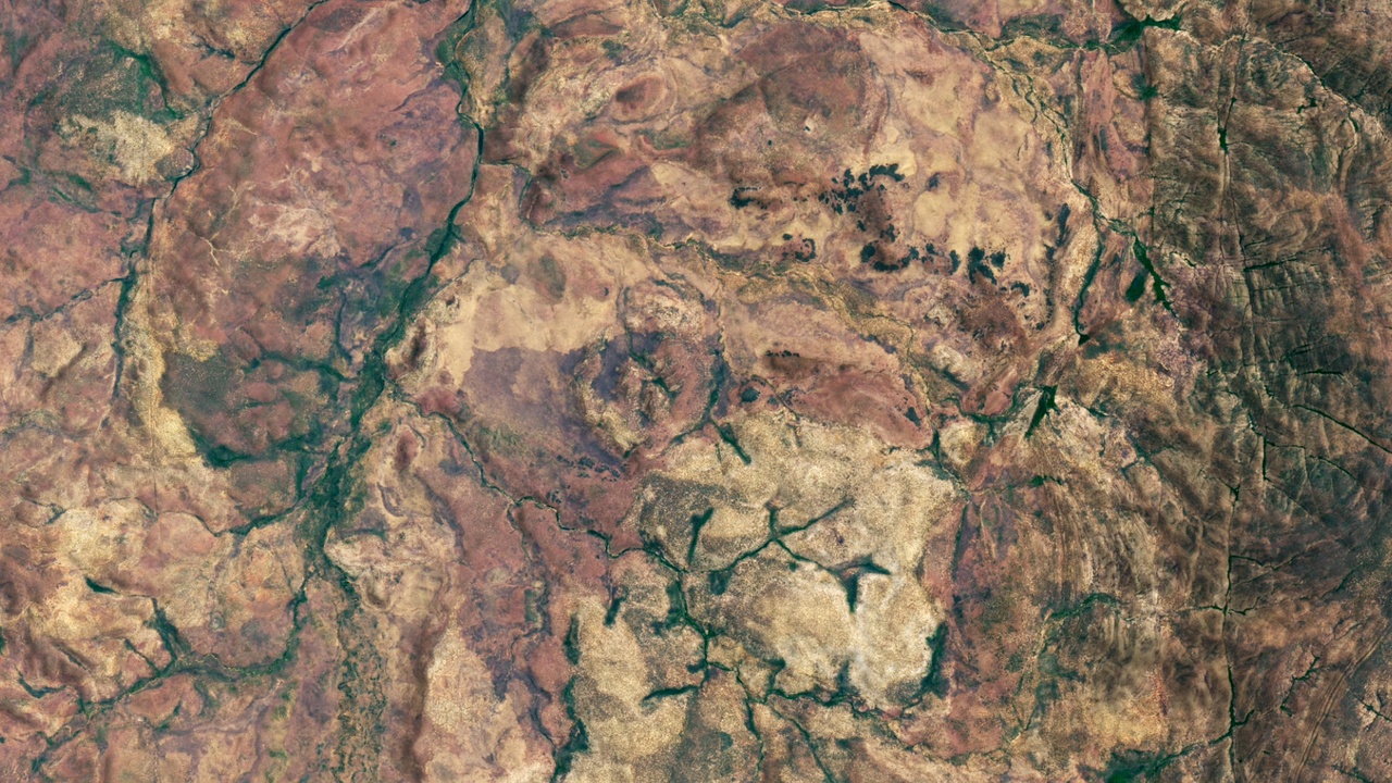 Rock layer showing K-Pg boundary with iridium-rich layer and impact illustration