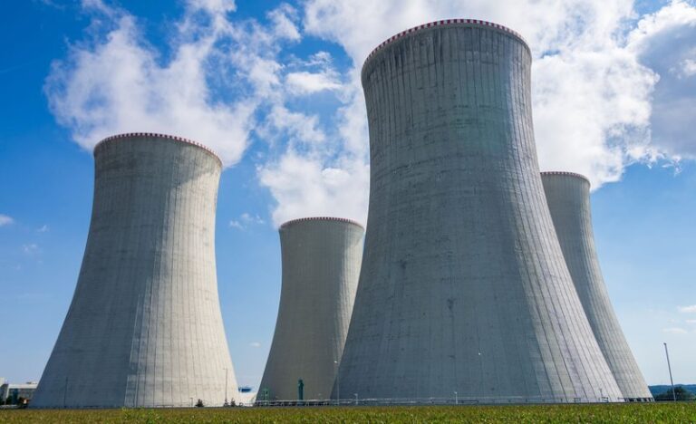 Nuclear Power Plants in Florida (2026 Guide) - 33Science